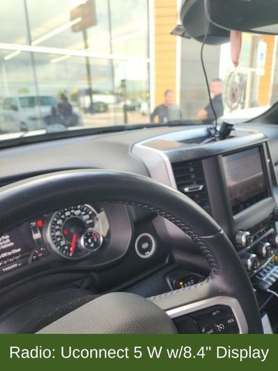 2022 RAM 1500 Big Horn Crew Cab 4x4 5'7' Box