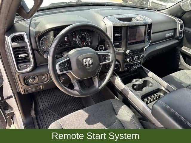 2022 RAM 1500 Big Horn Crew Cab 4x4 5'7' Box