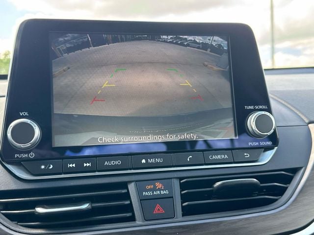 2025 Nissan Altima SV FWD