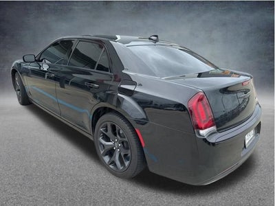 2023 Chrysler 300 Touring