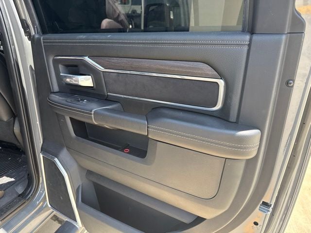 2025 RAM 2500 Laramie Crew Cab 4x4 6'4' Box