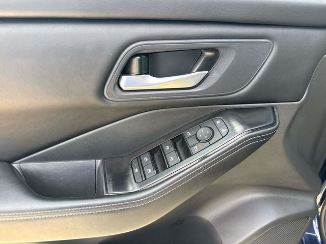 2025 Nissan Rogue SV Intelligent AWD