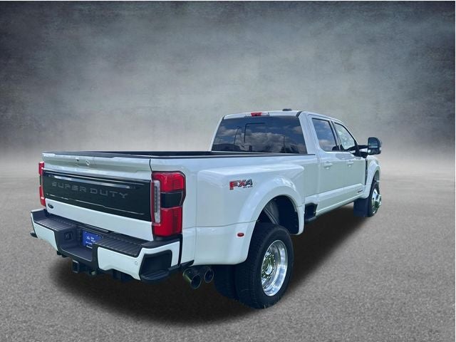 2025 Ford F-450SD Platinum DRW