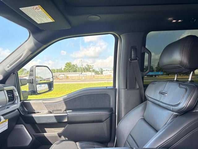 2025 Ford F-450SD Platinum DRW