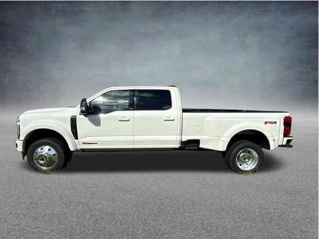 2025 Ford F-450SD Platinum DRW