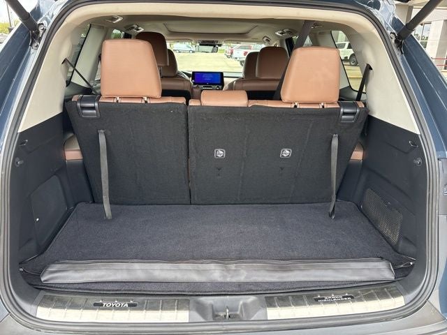 2025 Toyota Grand Highlander Platinum