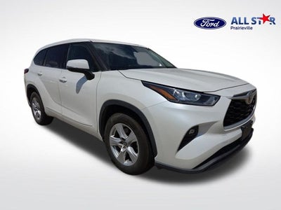2020 Toyota Highlander LE