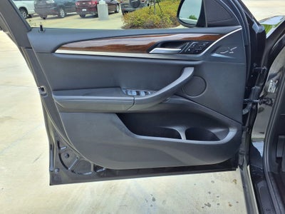 2023 BMW X4 xDrive30i