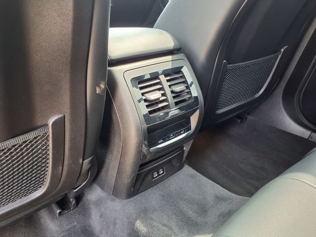 2023 BMW X4 xDrive30i