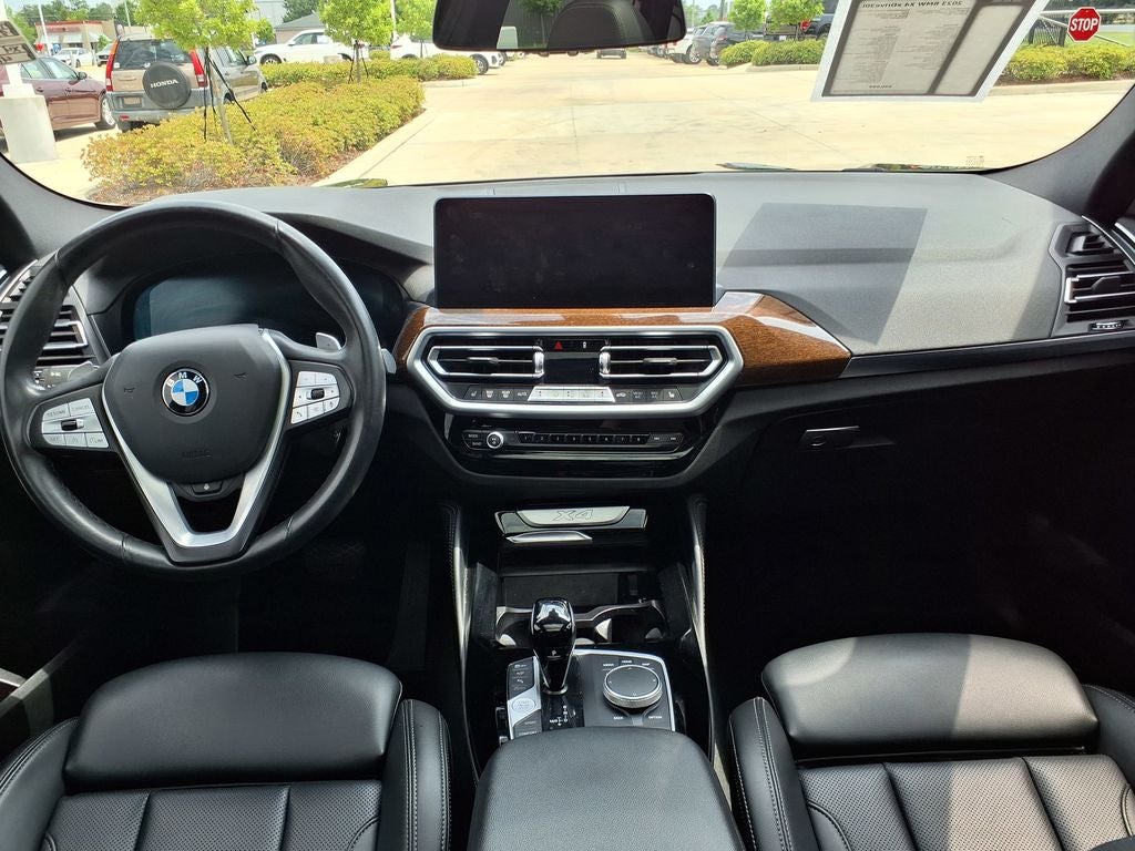 2023 BMW X4 xDrive30i