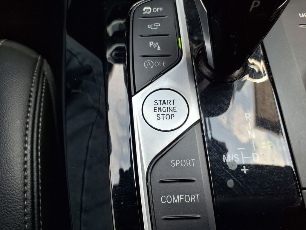 2023 BMW X4 xDrive30i