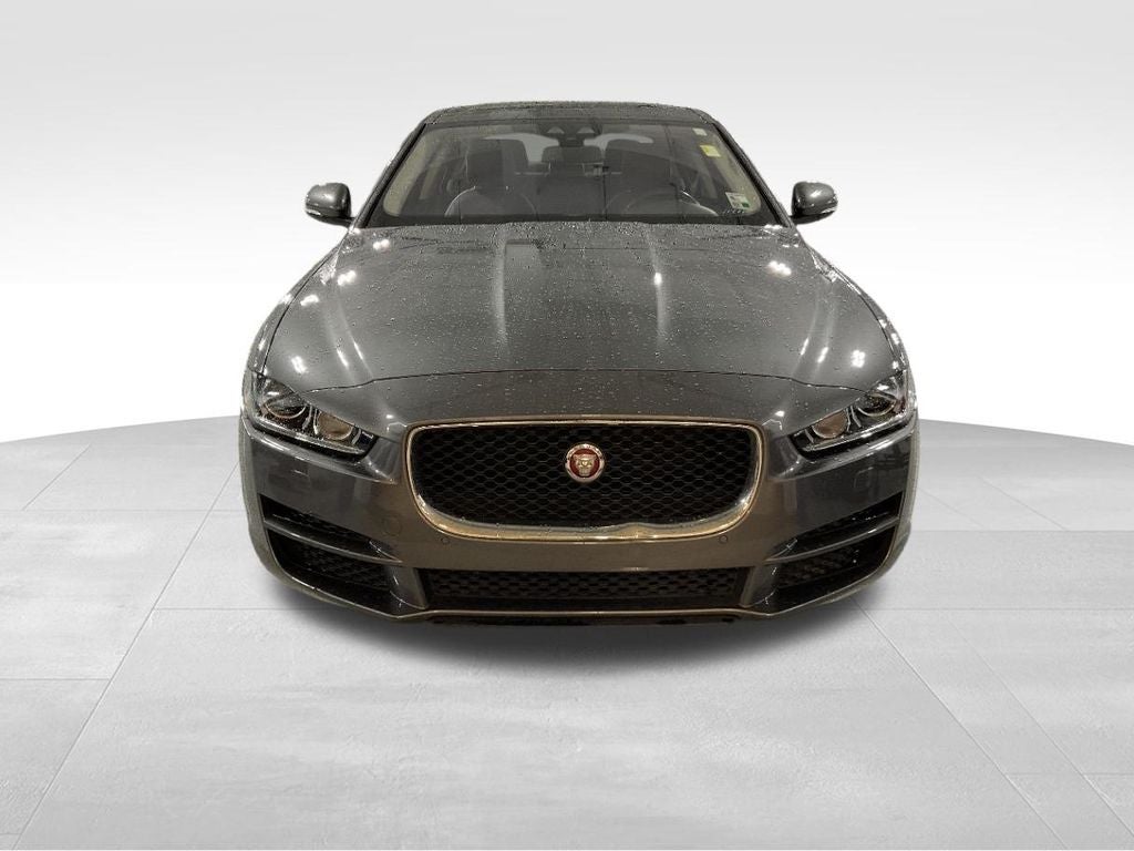 2018 Jaguar XE 25t Premium