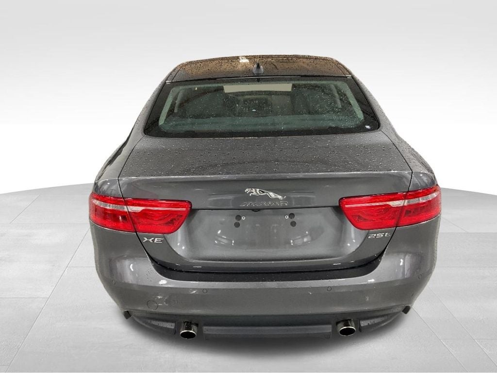 2018 Jaguar XE 25t Premium