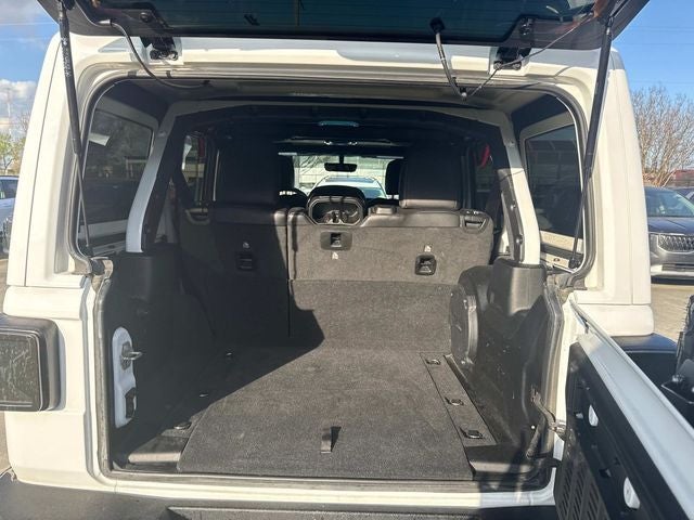 2023 Jeep Wrangler Altitude