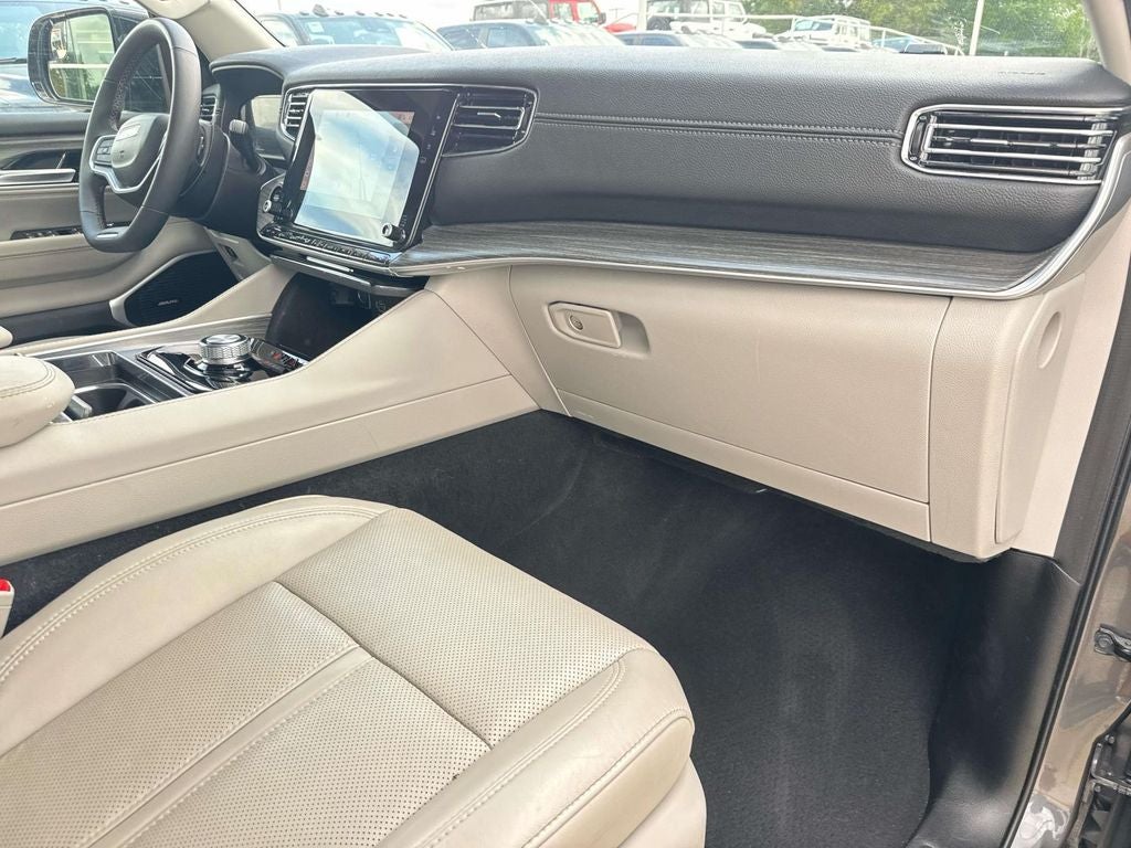 2024 Jeep Wagoneer Series II
