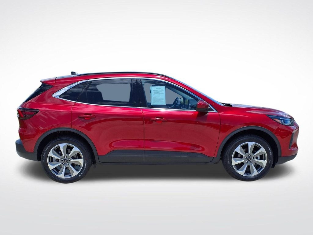 2025 Ford Escape Platinum