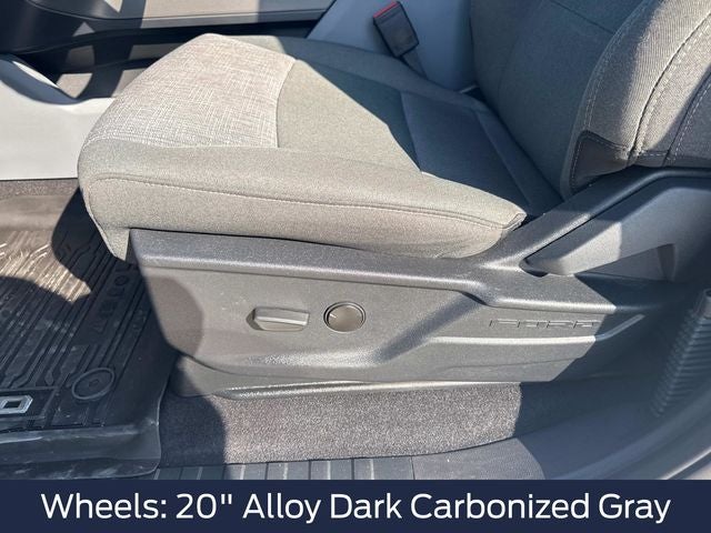 2023 Ford F-150 Lightning XLT