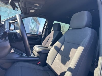 2022 GMC Yukon SLE