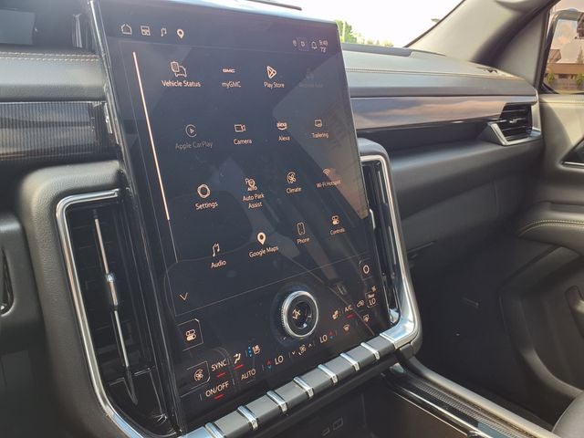 2025 GMC Yukon Elevation
