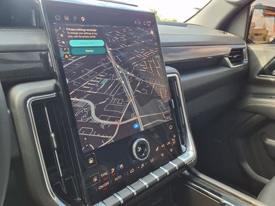 2025 GMC Yukon Elevation