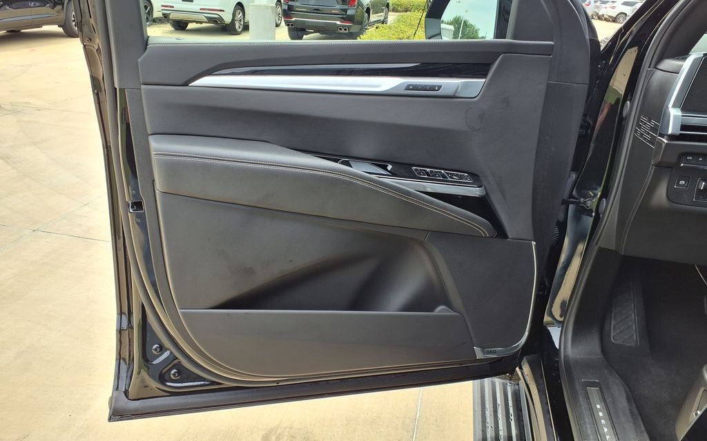 2025 Cadillac Escalade Sport