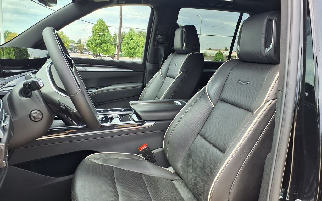 2025 Cadillac Escalade Sport