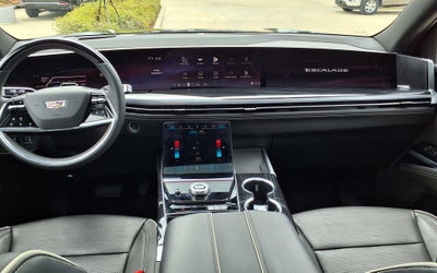 2025 Cadillac Escalade Sport