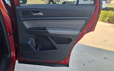 2022 Volkswagen Atlas Cross Sport 3.6L V6 SE w/Technology