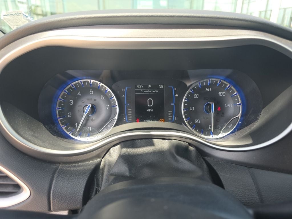 2020 Chrysler Pacifica Touring L