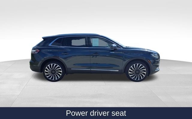 2022 Lincoln Nautilus Black Label