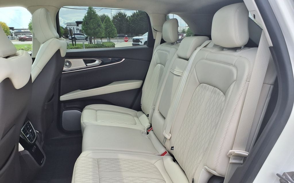 2023 Lincoln Nautilus Black Label