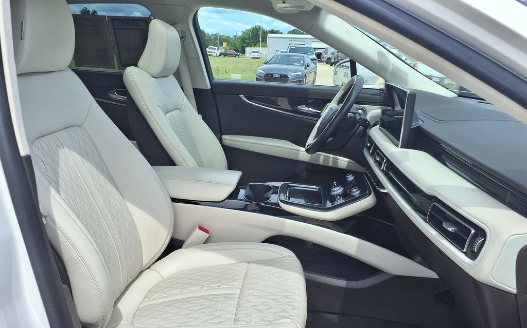 2023 Lincoln Nautilus Black Label