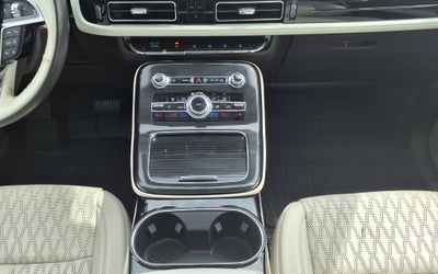 2023 Lincoln Nautilus Black Label