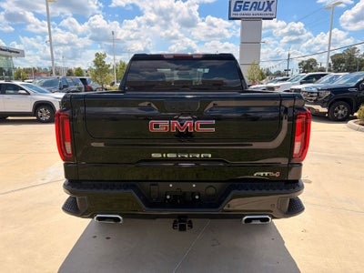 2025 GMC Sierra 1500 AT4