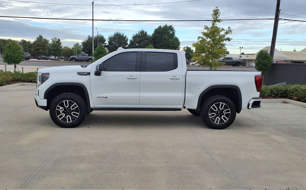 2025 GMC Sierra 1500 AT4