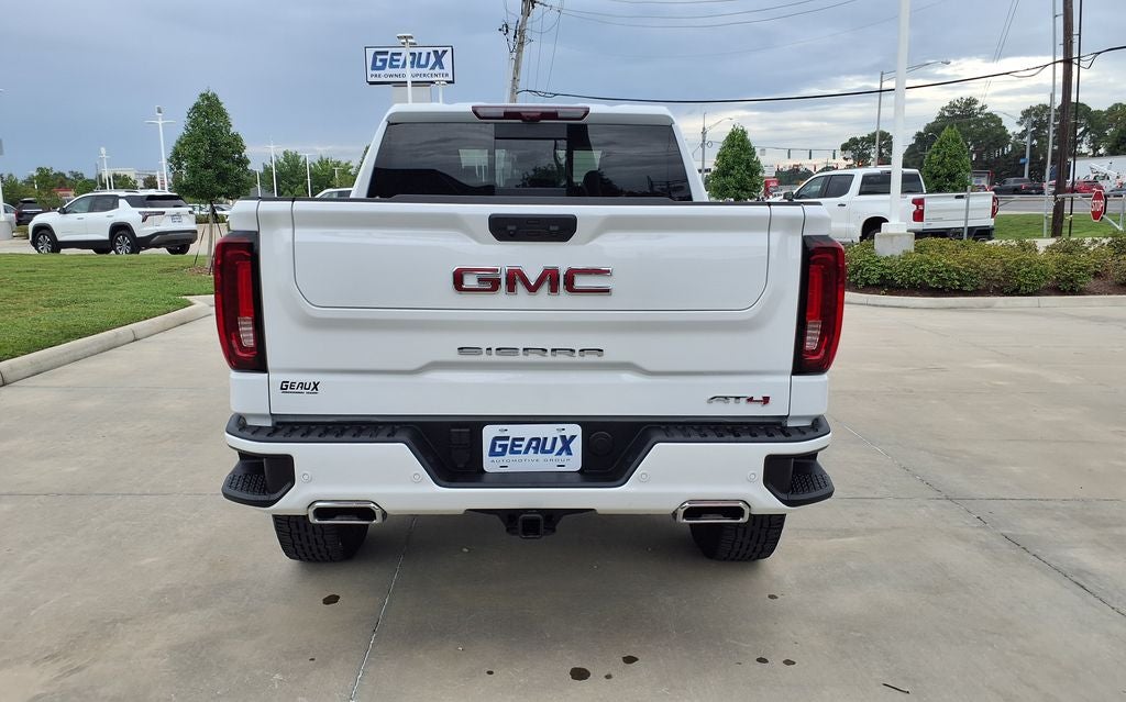 2025 GMC Sierra 1500 AT4
