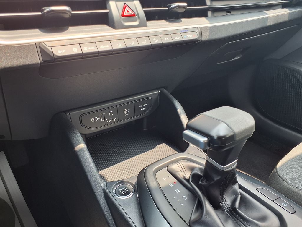 2025 Kia K4 LXS - Photo 22