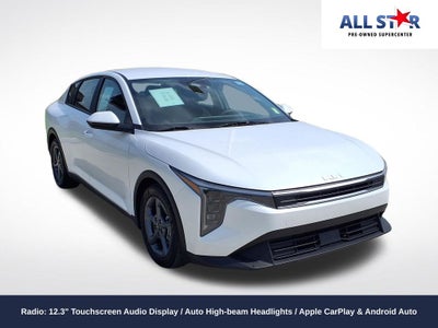 2025 Kia K4 LXS