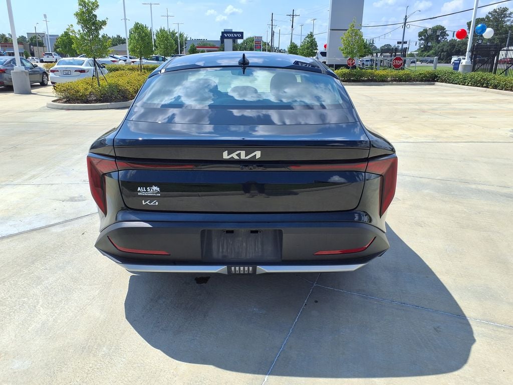 2025 Kia K4 LXS