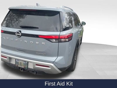 2024 Nissan Pathfinder Platinum
