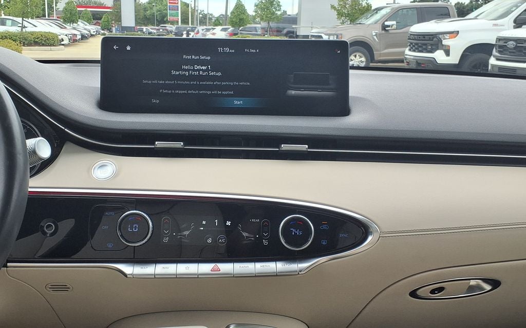 2024 Genesis GV70 2.5T