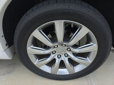 2013 INFINITI QX56 Base