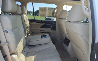 2021 Lexus LX 570