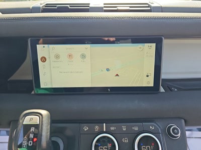 2023 Land Rover Defender 110 SE
