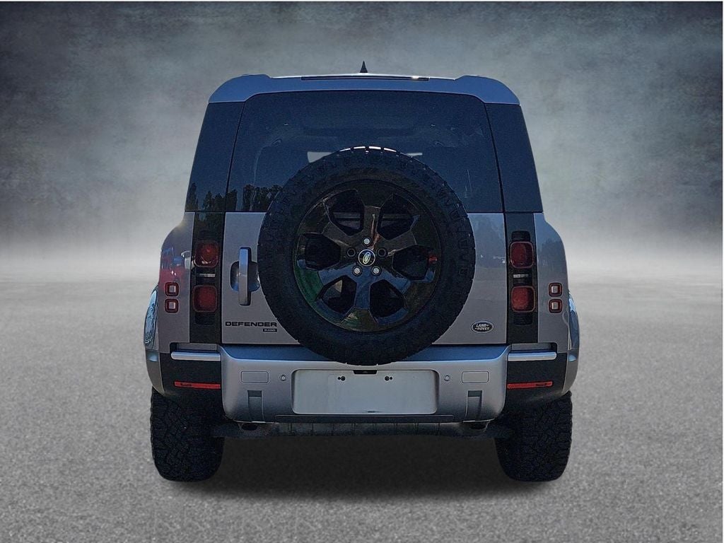 2023 Land Rover Defender 110 SE