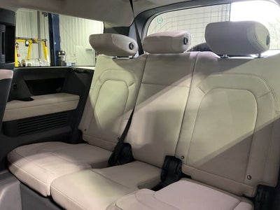 2023 Land Rover Defender 130 First Edition