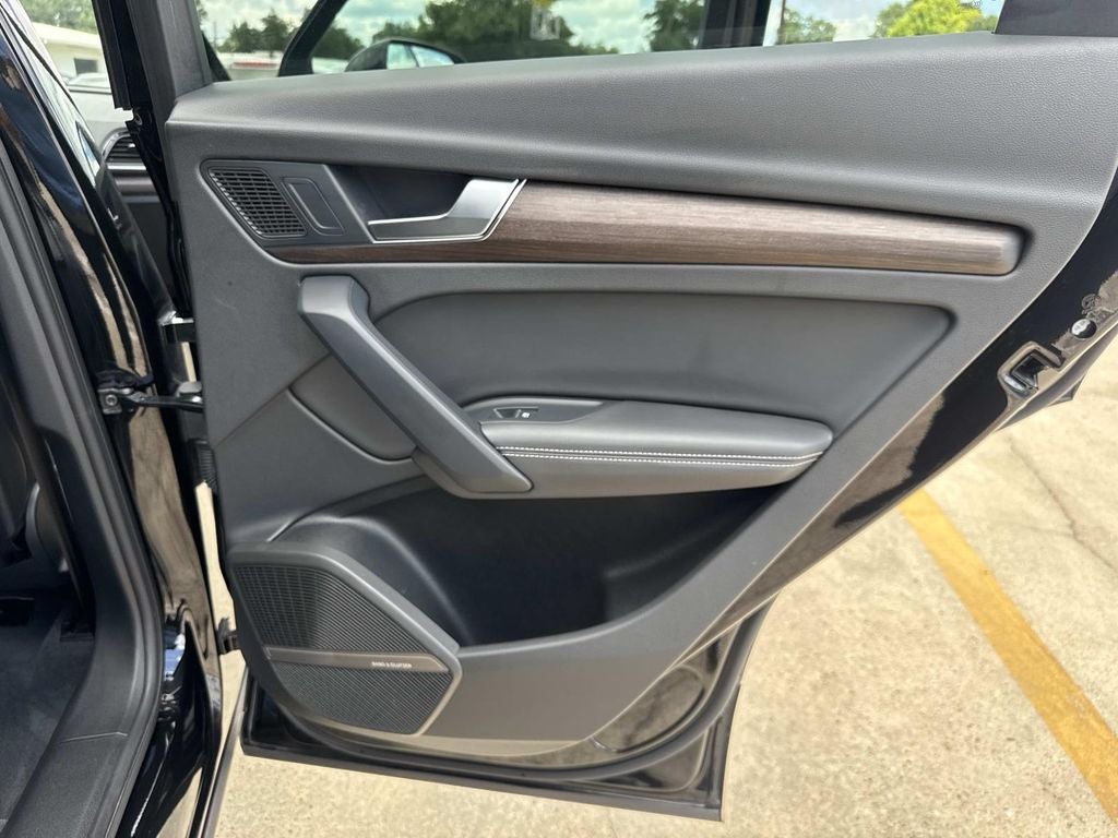 2023 Audi Q5 40 Premium Plus quattro