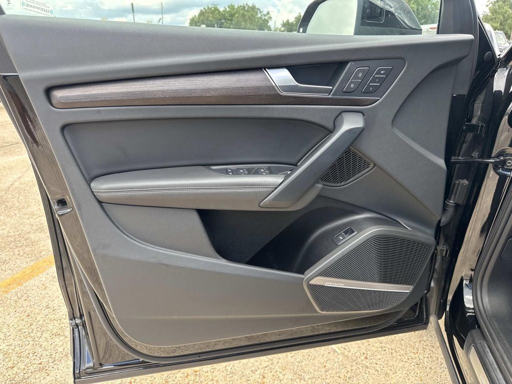 2023 Audi Q5 40 Premium Plus quattro