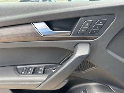 2023 Audi Q5 40 Premium Plus quattro