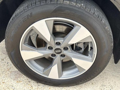 2023 Audi Q5 40 Premium Plus quattro